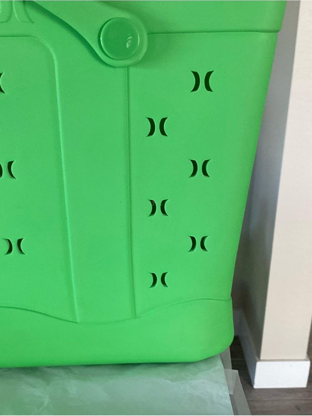 Hurley Mint Green Silicone Waterproof Bag/tote Beach/Travel NWT 16”x 8.5”x 13” - Picture 4 of 9